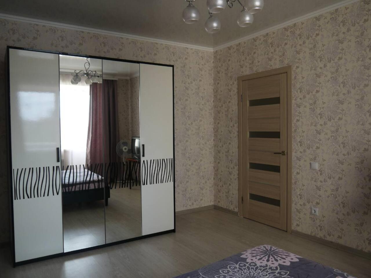 Хмельницьке Шосе 122А Apartment วินนิตซา ภายนอก รูปภาพ